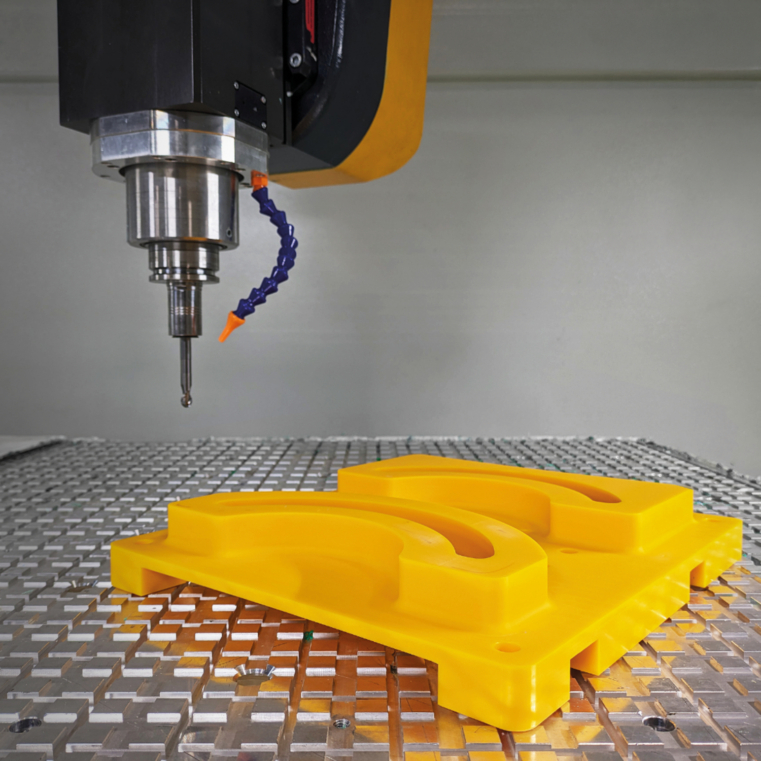 Lavorazione materia plastica